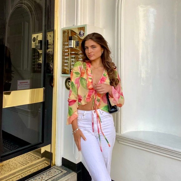 With Jean Fifi Ruffle Blouse - Picture 2 of 16